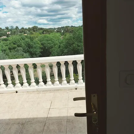 Sara Bed & Breakfast Nîmes